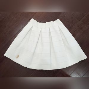 Brand new white skirt